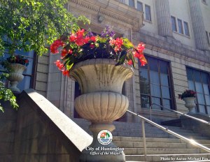 Heads Up Huntington smartphone app reaches 16,000 downloads in first month Heads Up Huntington smartphone app reaches 16,000 downloads in first month
